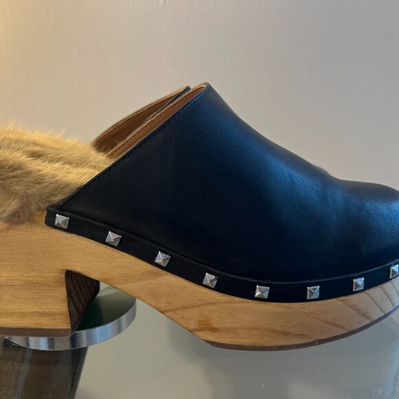 Steve Madden Brooklyn Studded Clogs - Picture 4 of 6